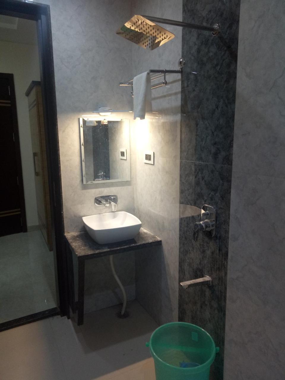 Hotel Vandana Residency Varanasi
