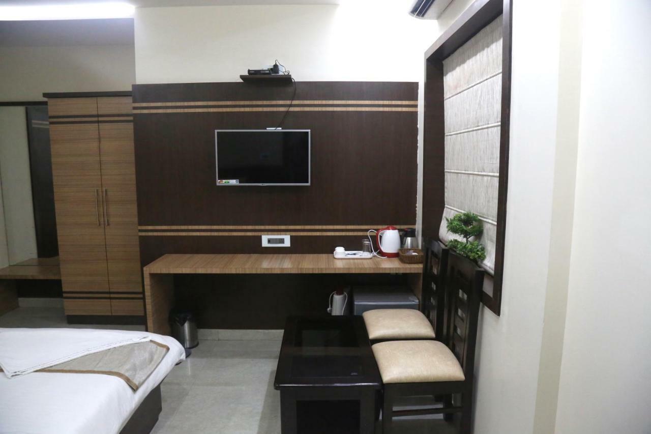 Vandana Residency 3*