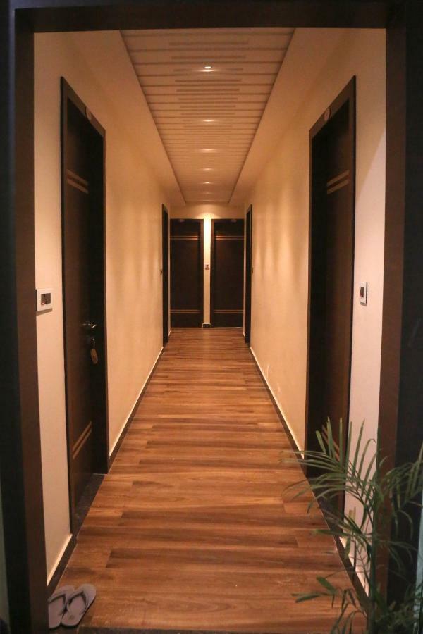 Vandana Residency 3*