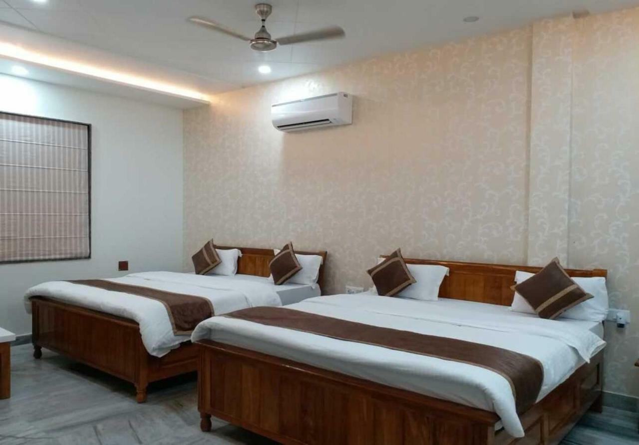Vandana Residency 3*